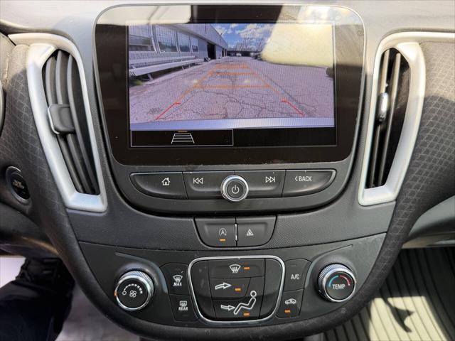 2024 Chevrolet Malibu FWD 1FL