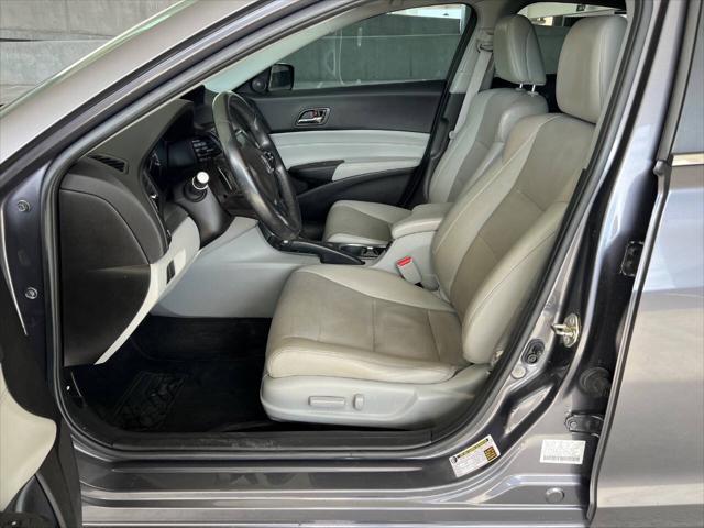 2017 Acura ILX Technology Plus Package
