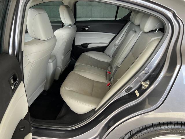 2017 Acura ILX Technology Plus Package