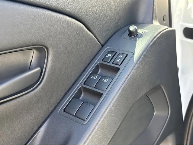 2026 Nissan Frontier Crew Cab SV 4x2