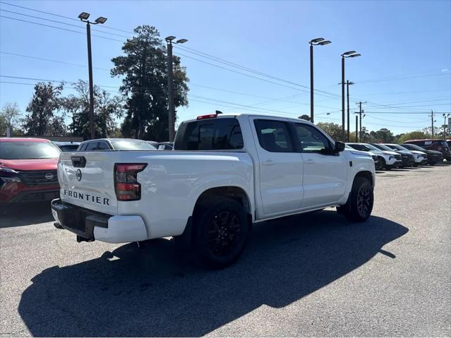 2026 Nissan Frontier Crew Cab SV 4x2
