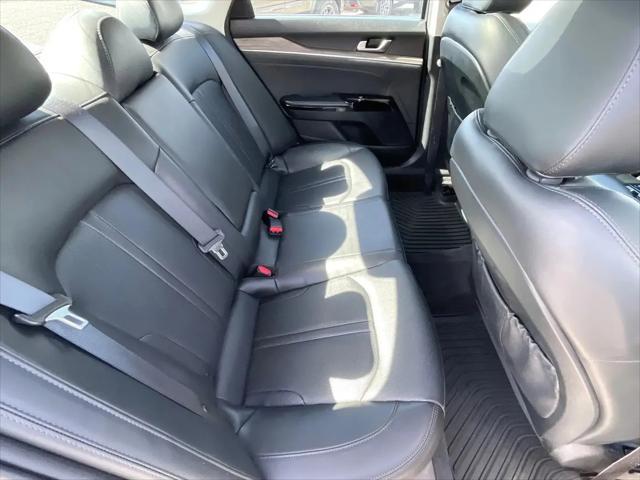 2021 Kia K5 EX