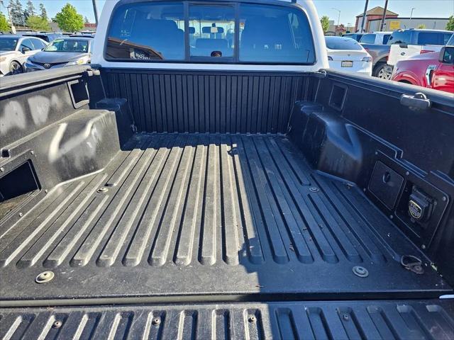 2006 Toyota Tacoma Base V6
