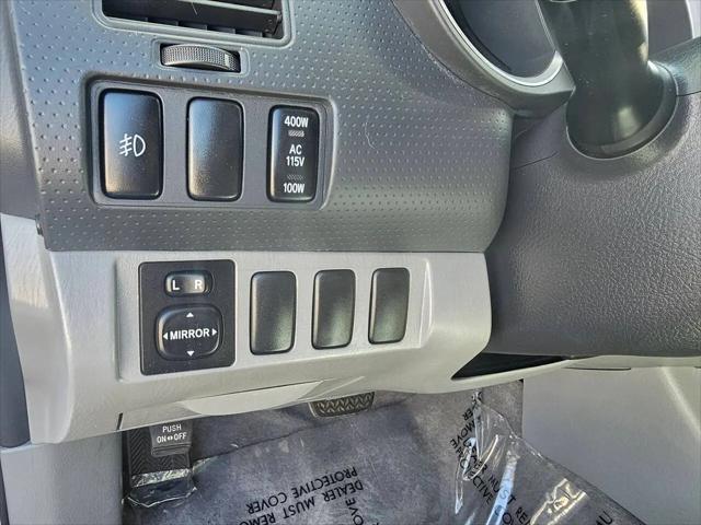 2006 Toyota Tacoma Base V6