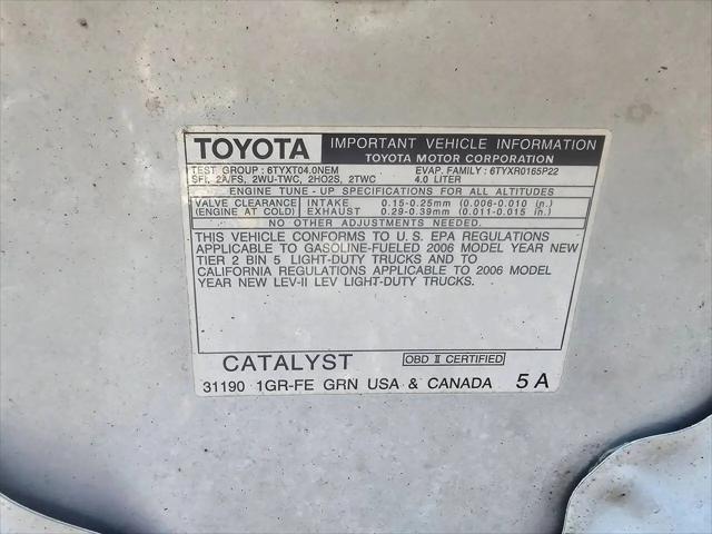 2006 Toyota Tacoma Base V6