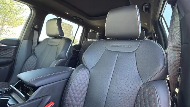 2026 Jeep Grand Cherokee L Summit 4x4