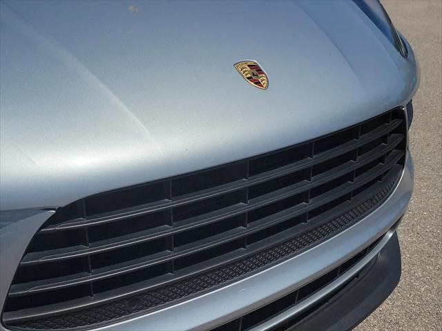 2019 Porsche Macan Macan