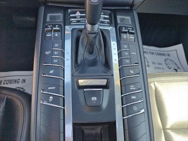 2017 Porsche Macan S