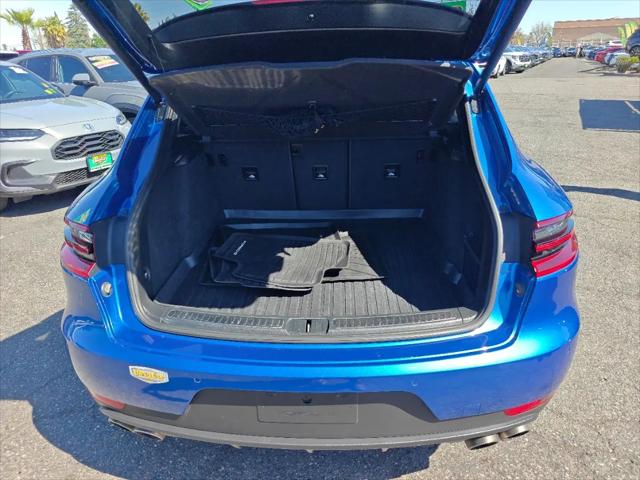 2017 Porsche Macan S