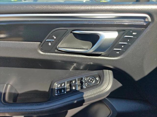 2017 Porsche Macan S