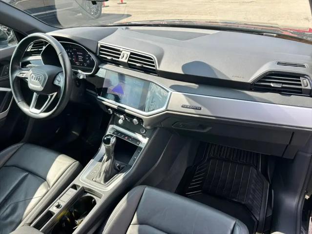 2020 Audi Q3 Premium 45 TFSI quattro Tiptronic