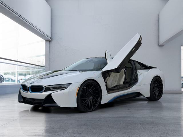 2019 BMW i8 Unknown