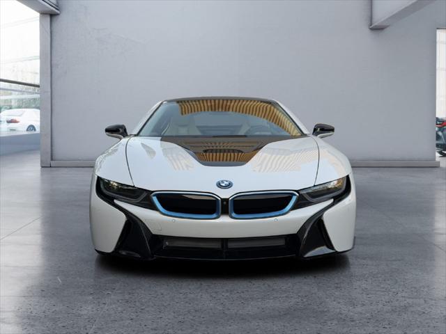 2019 BMW i8 Unknown
