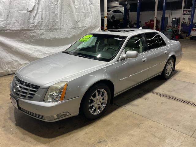 2011 Cadillac DTS Luxury Collection for sale in Des Moines, IA