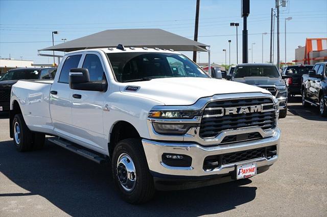 2026 Ram 3500 Tradesman Crew Cab 4x4 8' Box