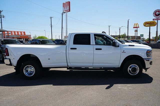 2026 Ram 3500 Tradesman Crew Cab 4x4 8' Box