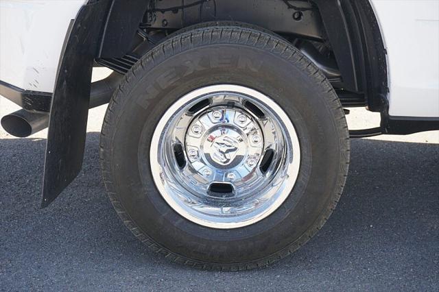 2026 Ram 3500 Tradesman Crew Cab 4x4 8' Box
