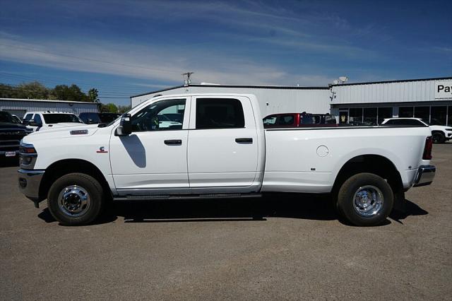 2026 Ram 3500 Tradesman Crew Cab 4x4 8' Box