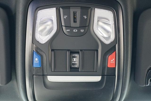 2026 Ram 3500 Tradesman Crew Cab 4x4 8' Box