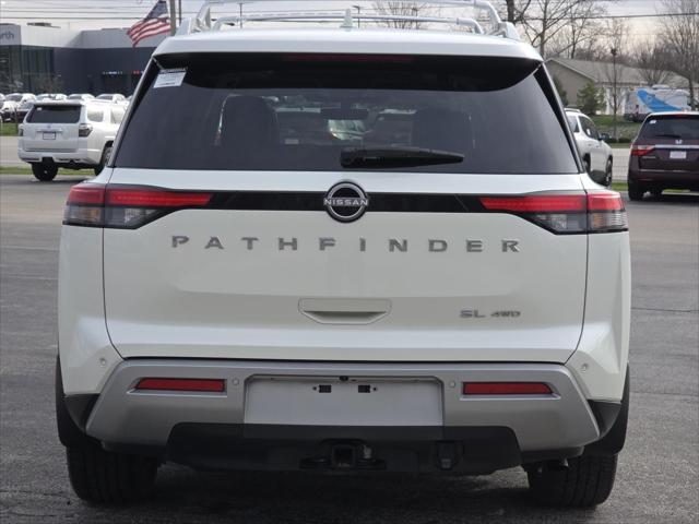 2023 Nissan Pathfinder SL 4WD