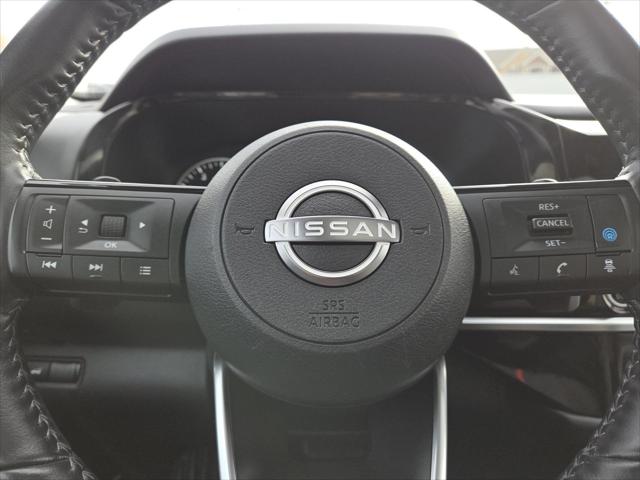 2023 Nissan Pathfinder SL 4WD