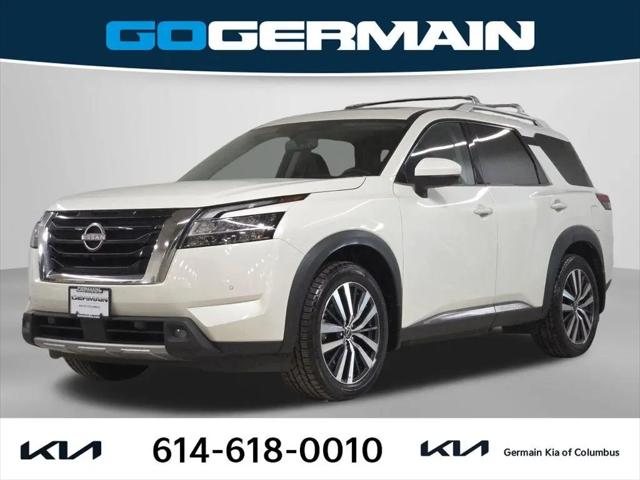 2022 Nissan Pathfinder Platinum 4WD for sale near Columbus, OH