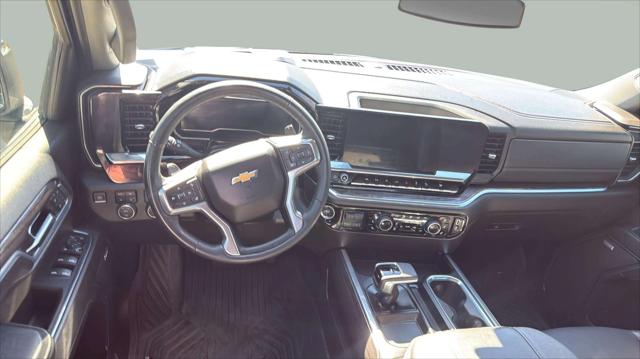 2023 Chevrolet Silverado 1500 4WD Crew Cab Short Bed LTZ