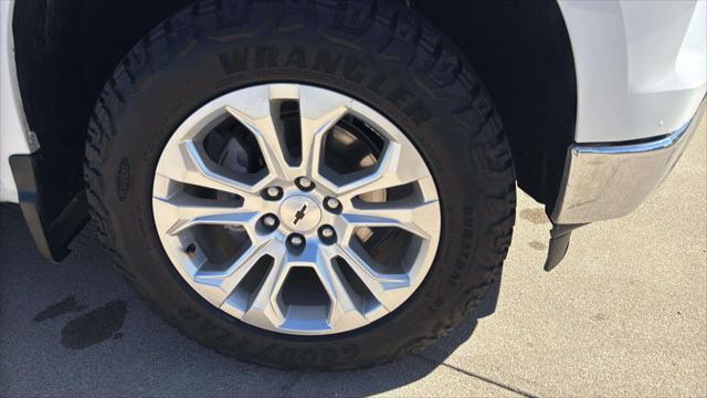 2023 Chevrolet Silverado 1500 4WD Crew Cab Short Bed LTZ