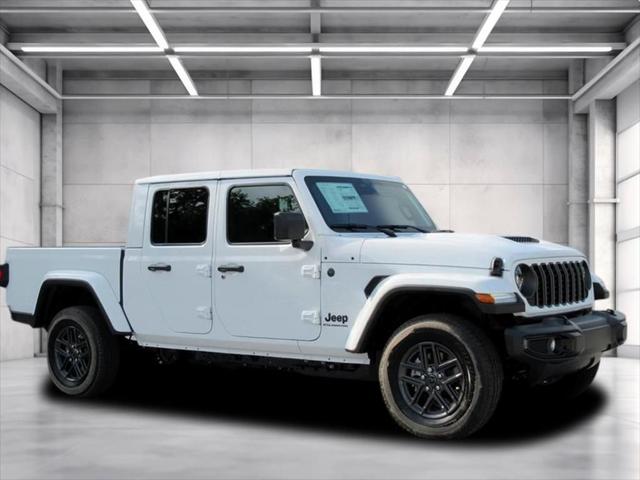 2026 Jeep Gladiator GLADIATOR SPORT S 4X4 2026 Jeep Gladiator GLADIATOR SPORT S 4X4