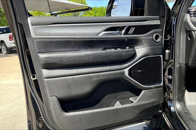 2026 Jeep Grand Wagoneer Limited Reserve 4x4