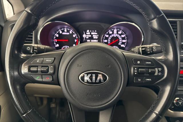 2017 Kia Sedona LX