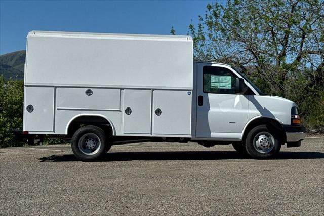 2026 Chevrolet Express Cutaway Work Van