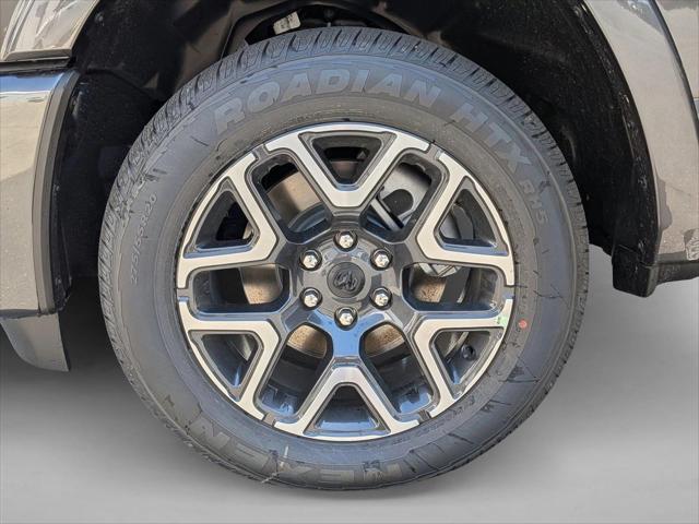 2026 Ram 1500 Laramie Crew Cab 4x4 5'7" Box
