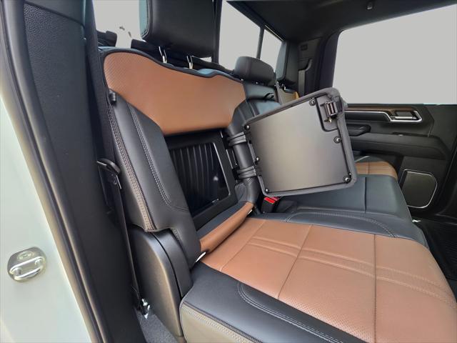 2024 Chevrolet Silverado 2500HD 4WD Crew Cab Standard Bed High Country