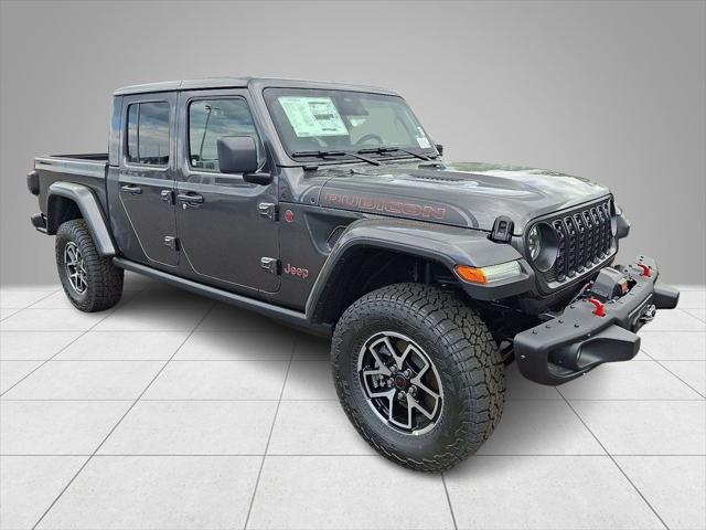 2026 Jeep Gladiator GLADIATOR SHADOW OPS 4X4
