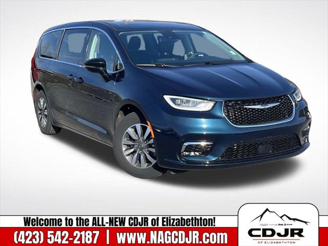 2024 Chrysler Pacifica Hybrid Select for sale in Elizabethton, TN