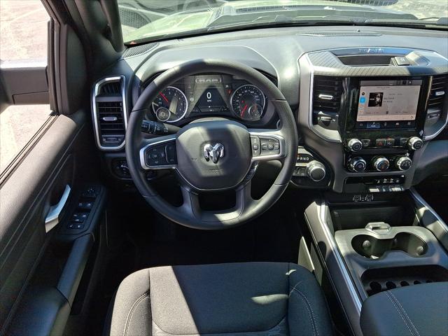 2026 Ram 1500 Express Crew Cab 4x4 5'7" Box