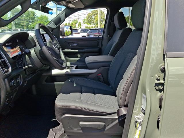 2026 Ram 1500 Express Crew Cab 4x4 5'7" Box