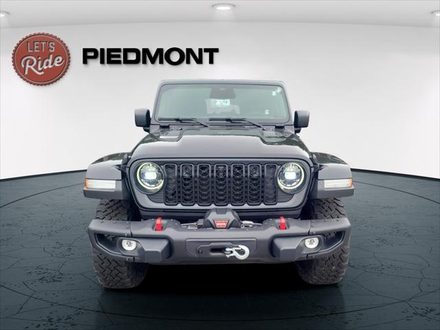 2026 Jeep Gladiator GLADIATOR SHADOW OPS 4X4