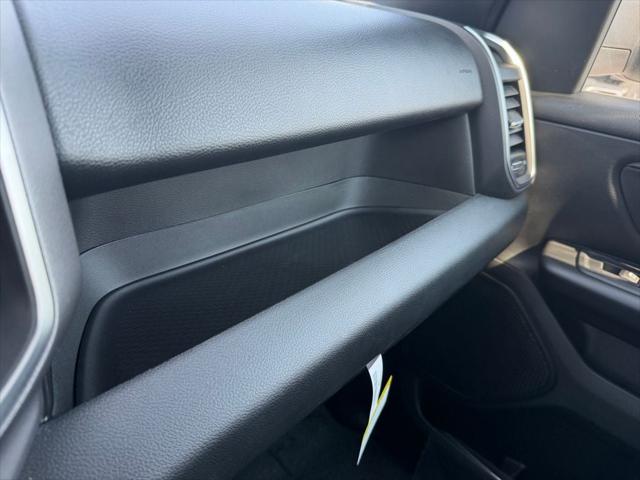 2026 Ram 1500 Express Crew Cab 4x4 5'7" Box