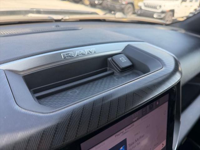 2026 Ram 1500 Express Crew Cab 4x4 5'7" Box
