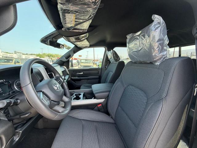 2026 Ram 1500 Express Crew Cab 4x4 5'7" Box