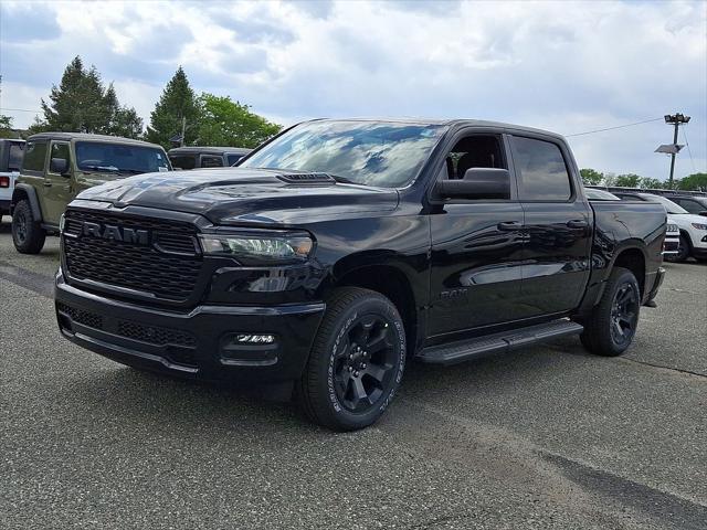 2026 Ram 1500 Express Crew Cab 4x4 5'7" Box