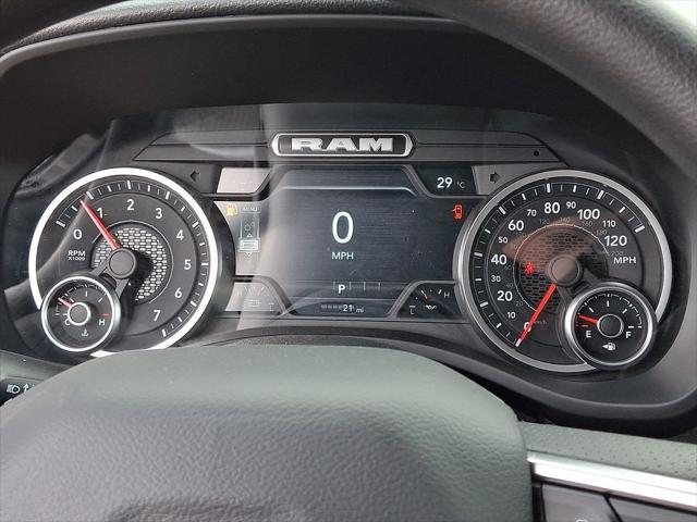 2026 Ram 1500 Express Crew Cab 4x4 5'7" Box