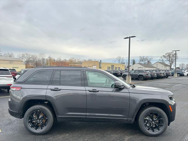 2026 Jeep Grand Cherokee Altitude 4x4