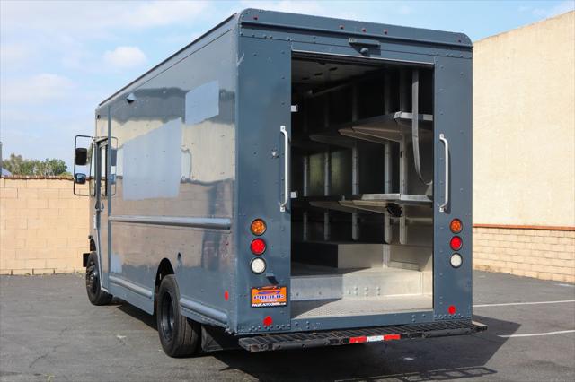 2020 Freightliner MT45G Walk-in Van
