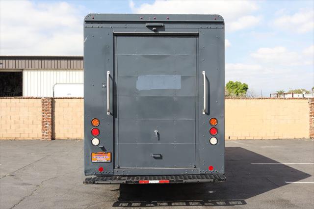 2020 Freightliner MT45G Walk-in Van