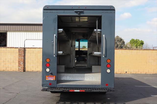 2020 Freightliner MT45G Walk-in Van