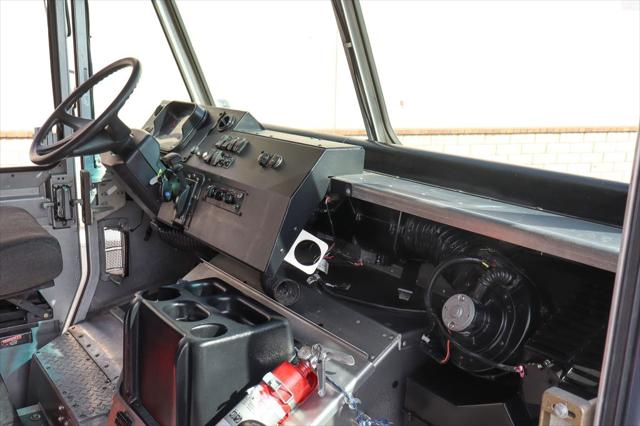 2020 Freightliner MT45G Walk-in Van