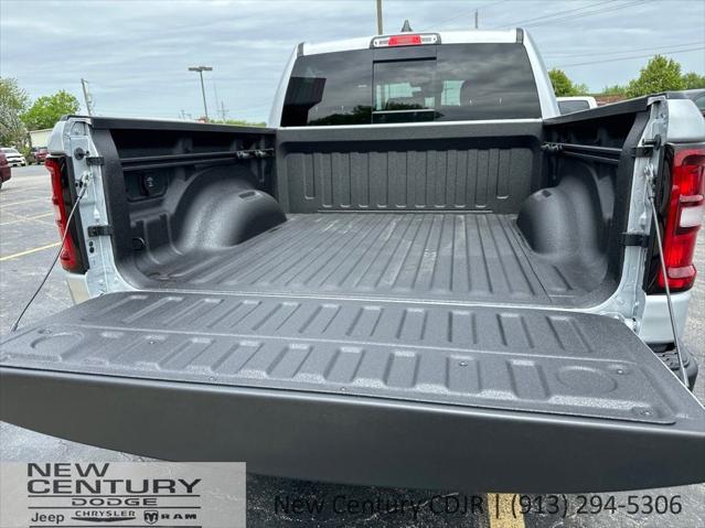 2026 Ram 1500 Rebel Crew Cab 4x4 5'7" Box